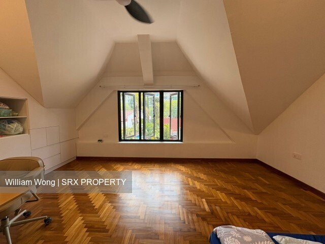 English Villas (D16), Semi-Detached #613350311